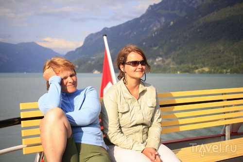 Туристы на теплоходе в Швейцарии / Фото из Швейцарии