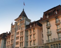 Hotel Royal Savoy   .